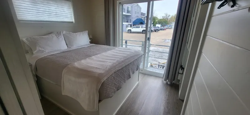  Yacht Photos Pics Cozy bedroom in 2020 Destination Yachts 16x45 Condo Series houseboat.