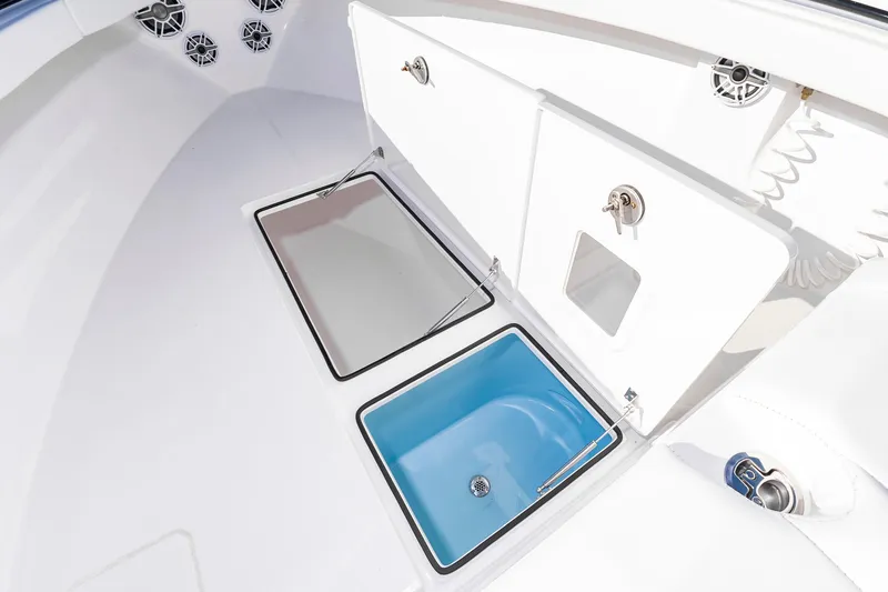 Talkin Trash Yacht Photos Pics 