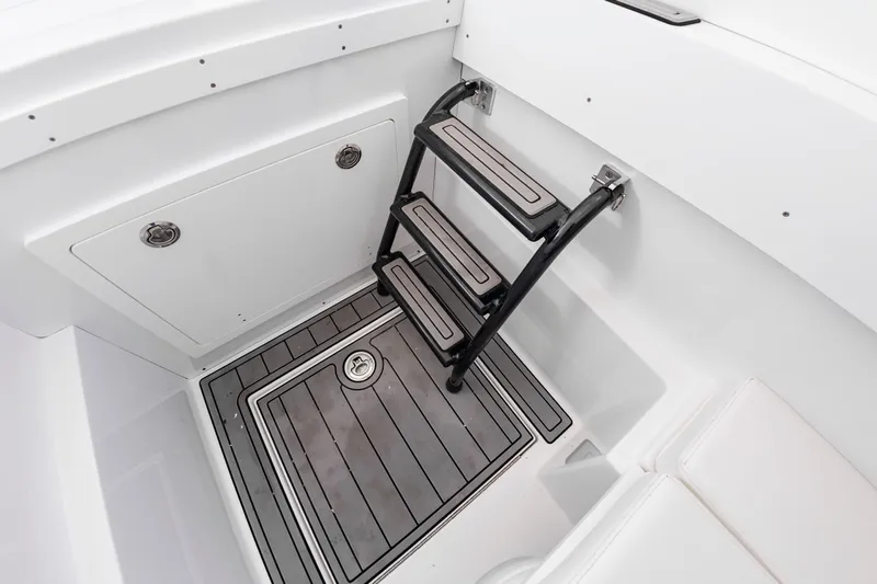 Talkin Trash Yacht Photos Pics 