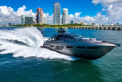 2023 Pershing 7X