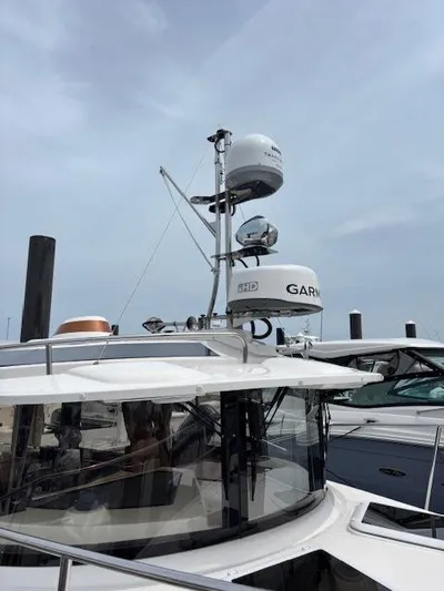 Marcia Jean Yacht Photos Pics 2023 Ranger Tugs R-29 S boat with Garmin radar and navigation equipment.