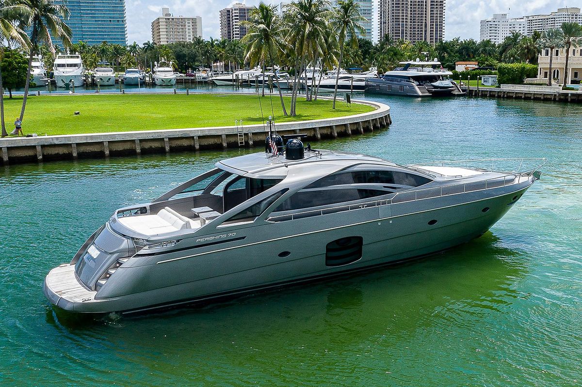 2015 Pershing 70 