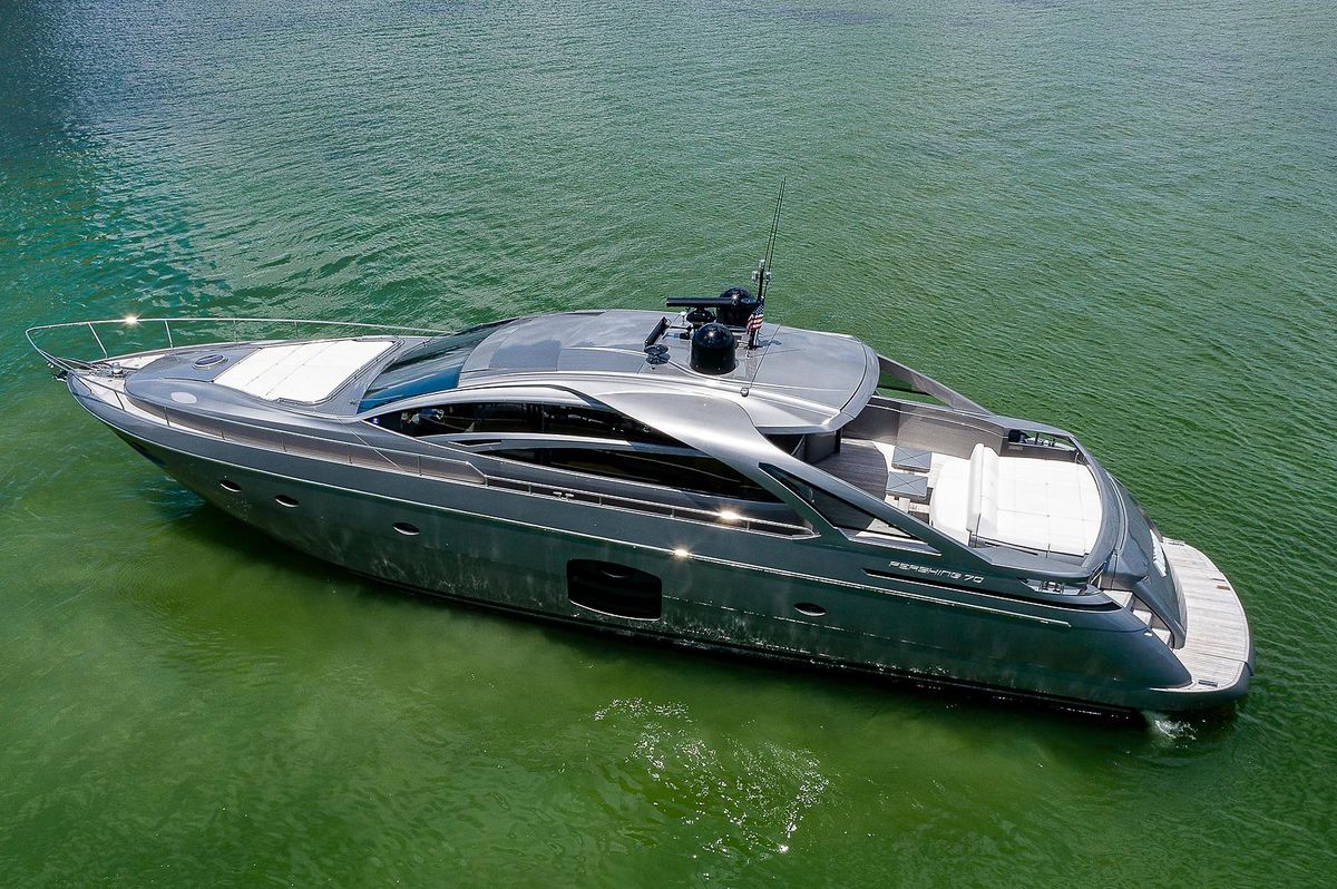 2015 Pershing 70 