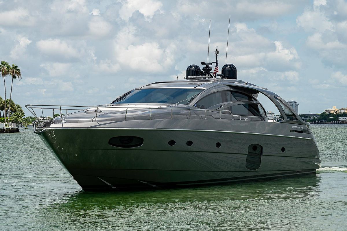 2015 Pershing 70 