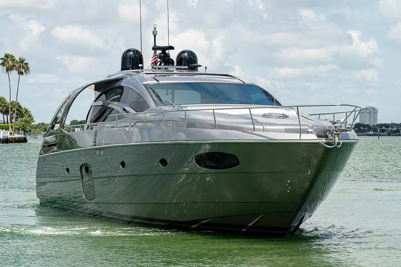 Andiamo Yacht Photos Pics 