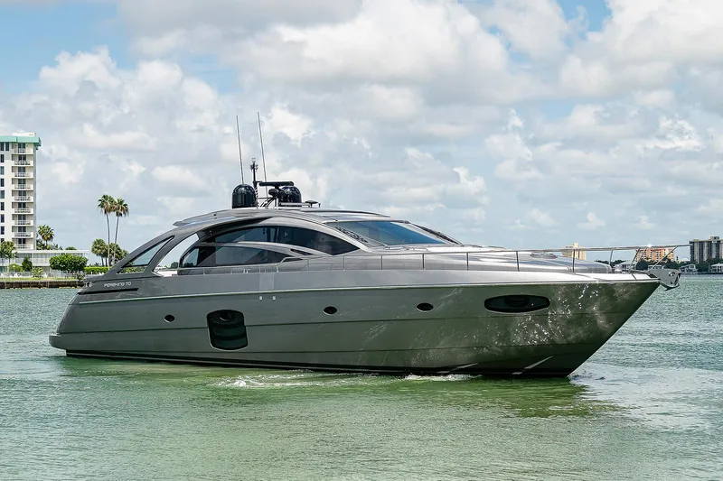 Andiamo Yacht Photos Pics 