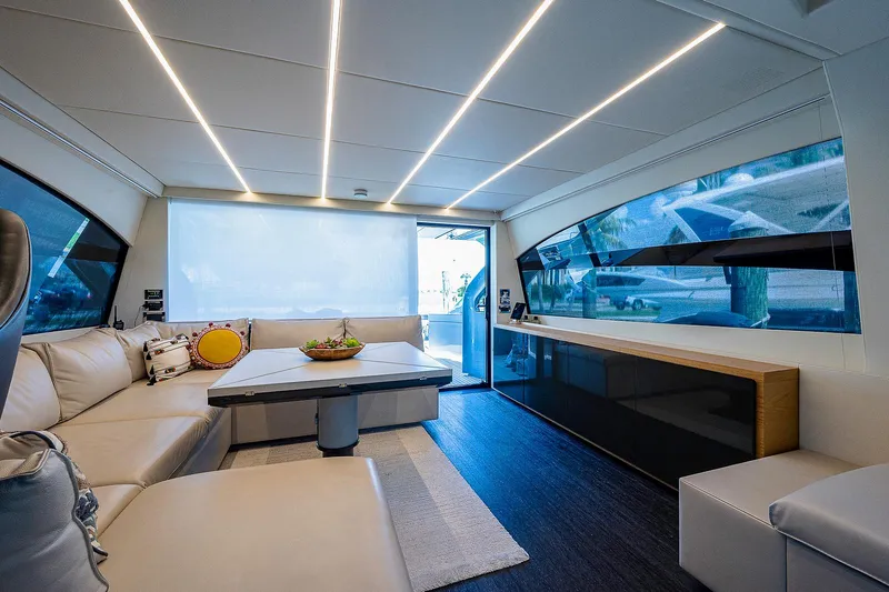 Andiamo Yacht Photos Pics 