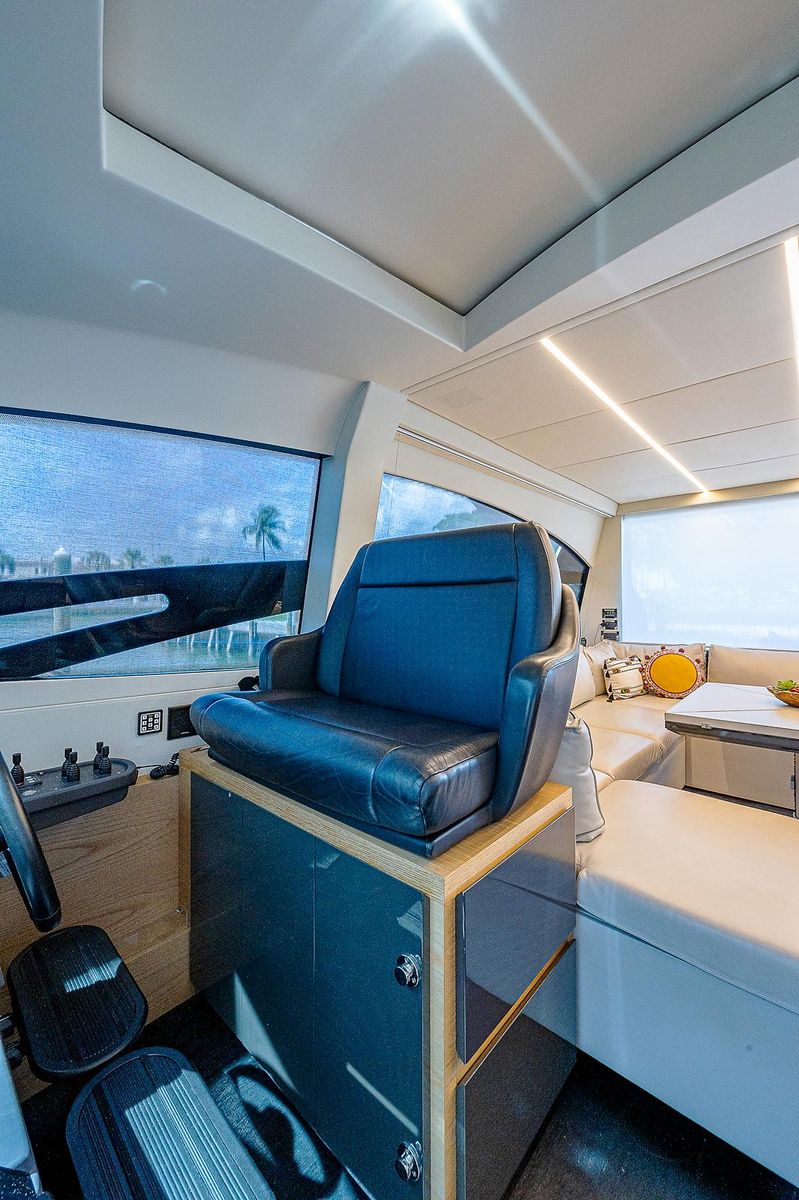 2015 Pershing 70 