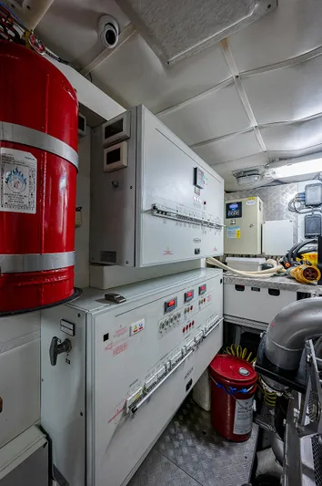 Andiamo Yacht Photos Pics 