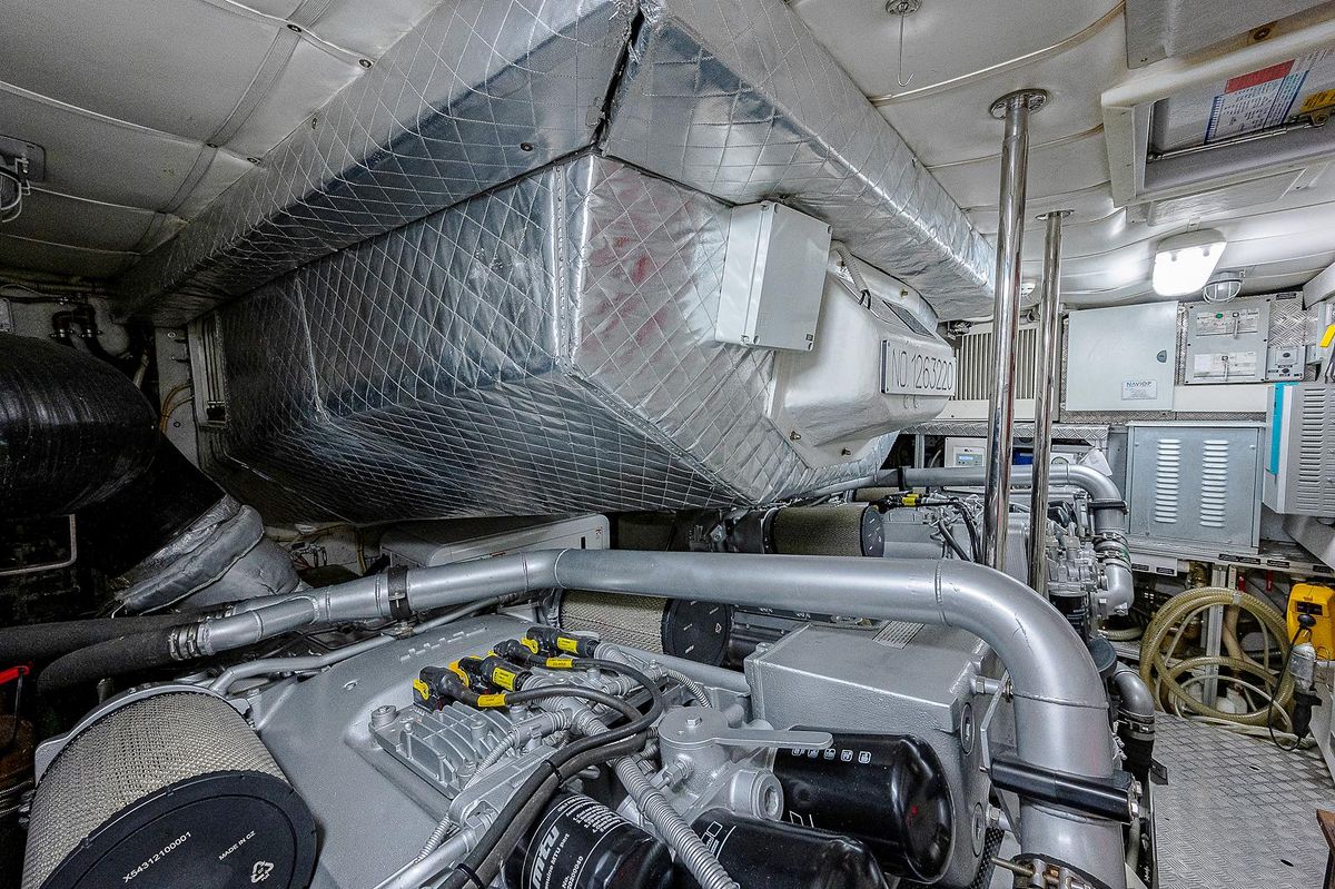 2015 Pershing 70 