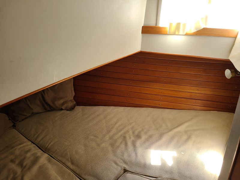 1989 Grand Banks 42 Classic