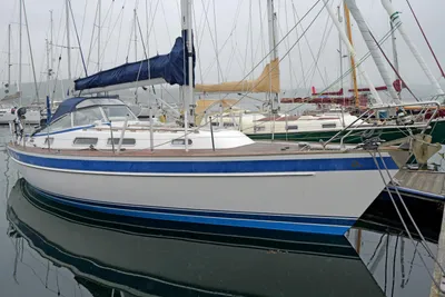 Hallberg-Rassy 34