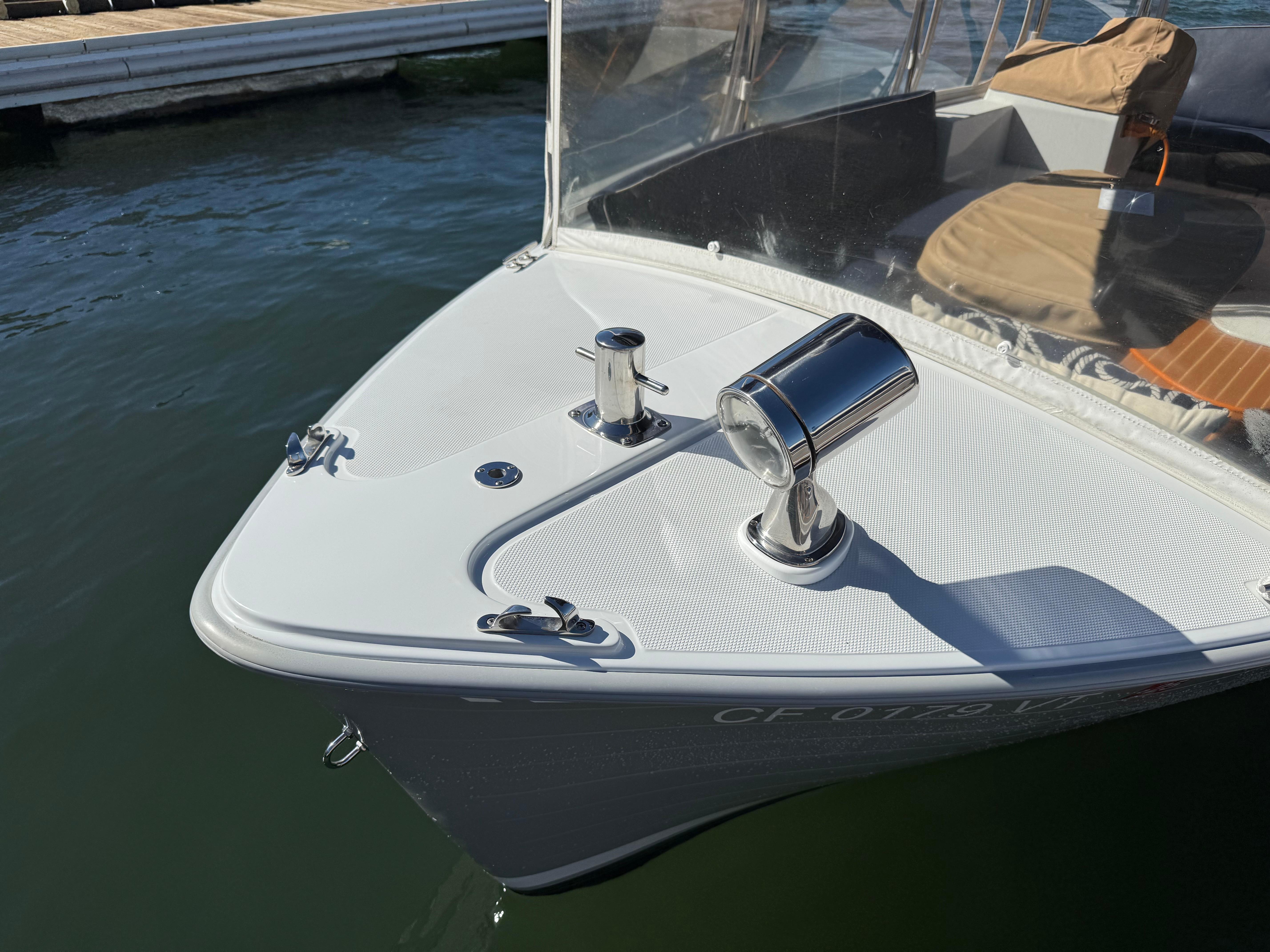 2020 Duffy Snug Harbor Cruiser for sale - YachtWorld