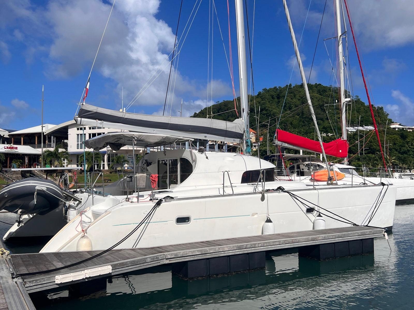 1999 Lagoon 410