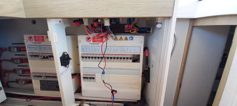 Tolkien II Yacht Photos Pics 