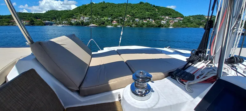 Tolkien II Yacht Photos Pics 