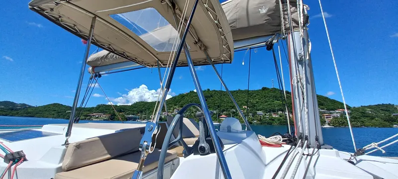 Tolkien II Yacht Photos Pics 