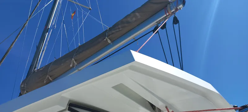 Tolkien II Yacht Photos Pics 