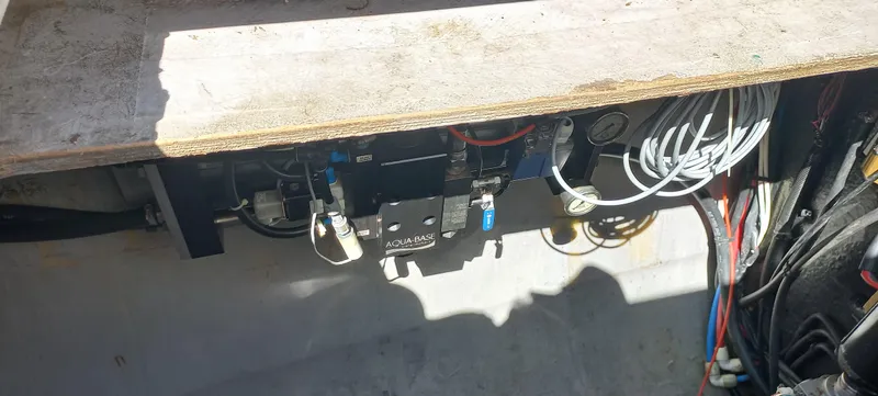 Tolkien II Yacht Photos Pics 