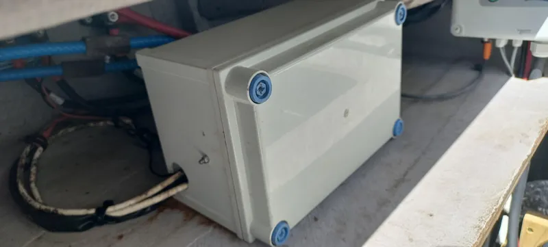 Tolkien II Yacht Photos Pics 