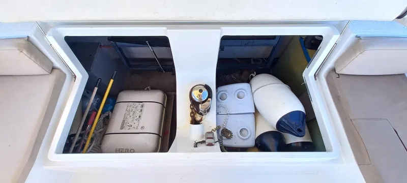 Tolkien II Yacht Photos Pics 