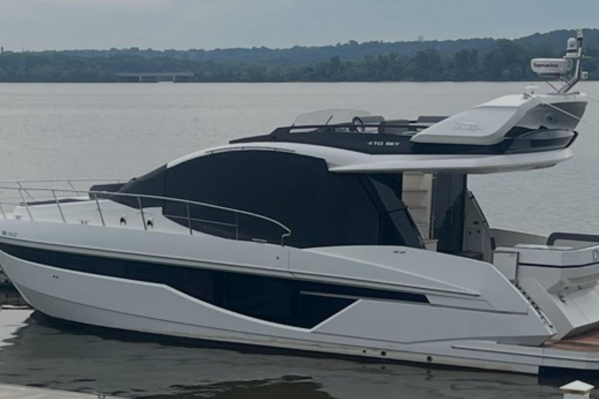 2019 Galeon 47 