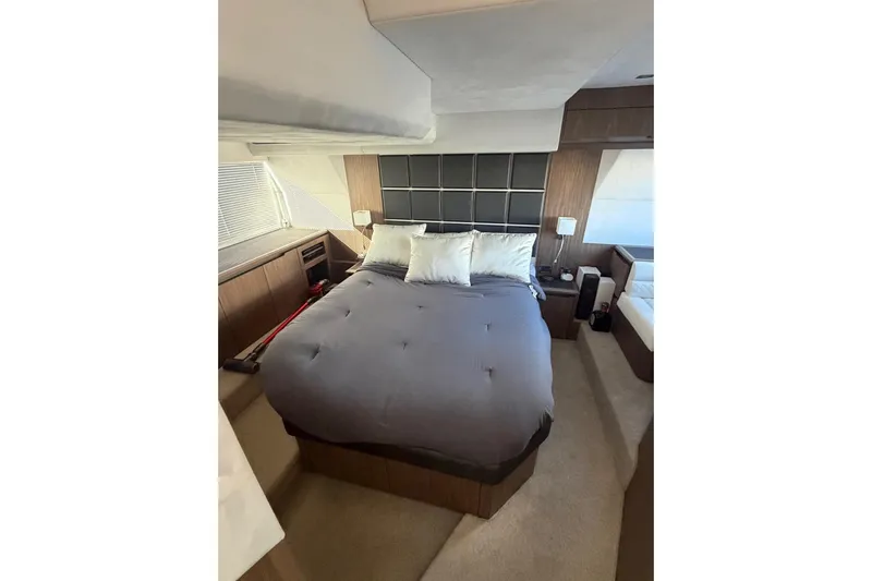 Dream Yacht Photos Pics Luxurious bedroom interior of 2019 Galeon 470 Sky yacht with modern design.