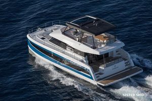 2017 Fountaine Pajot MY 44