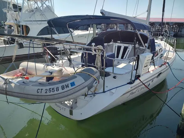 Full Circle Yacht Photos Pics 