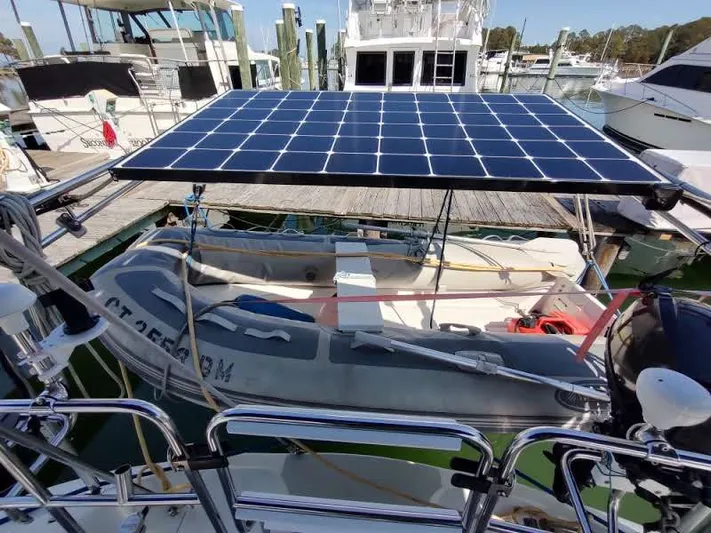 Full Circle Yacht Photos Pics 