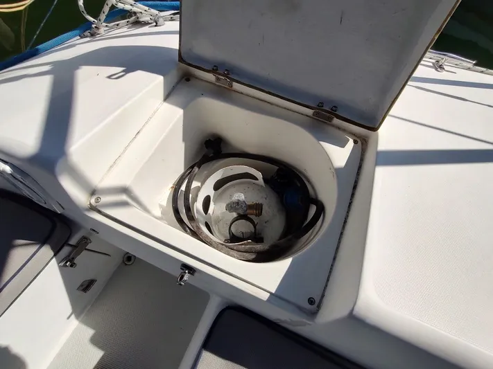 Full Circle Yacht Photos Pics 