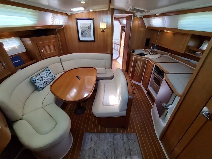 Full Circle Yacht Photos Pics 