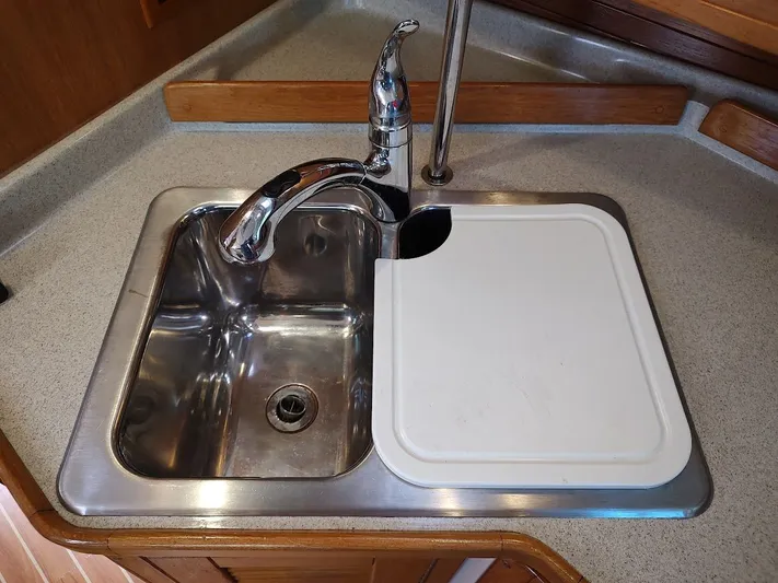 Full Circle Yacht Photos Pics 