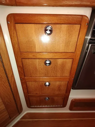 Full Circle Yacht Photos Pics 