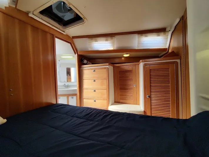 Full Circle Yacht Photos Pics 