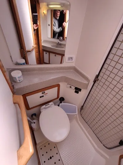 Full Circle Yacht Photos Pics 