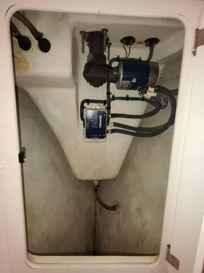 Full Circle Yacht Photos Pics 