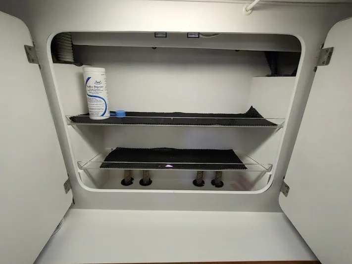 Full Circle Yacht Photos Pics 