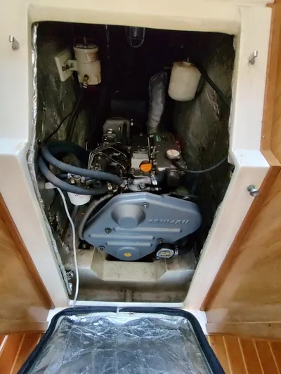 Full Circle Yacht Photos Pics 