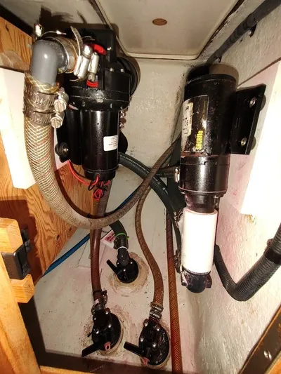 Full Circle Yacht Photos Pics 