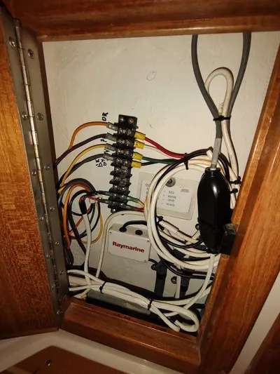 Full Circle Yacht Photos Pics 