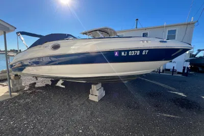 Sea Ray 240 Sundeck