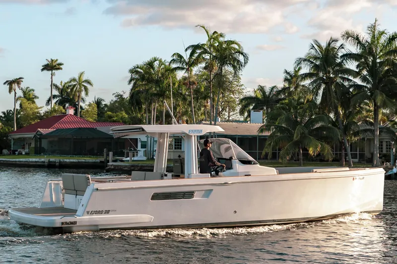 Next Yacht Photos Pics 
