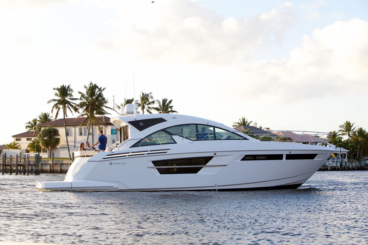 cruisers yachts 54 cantius for sale