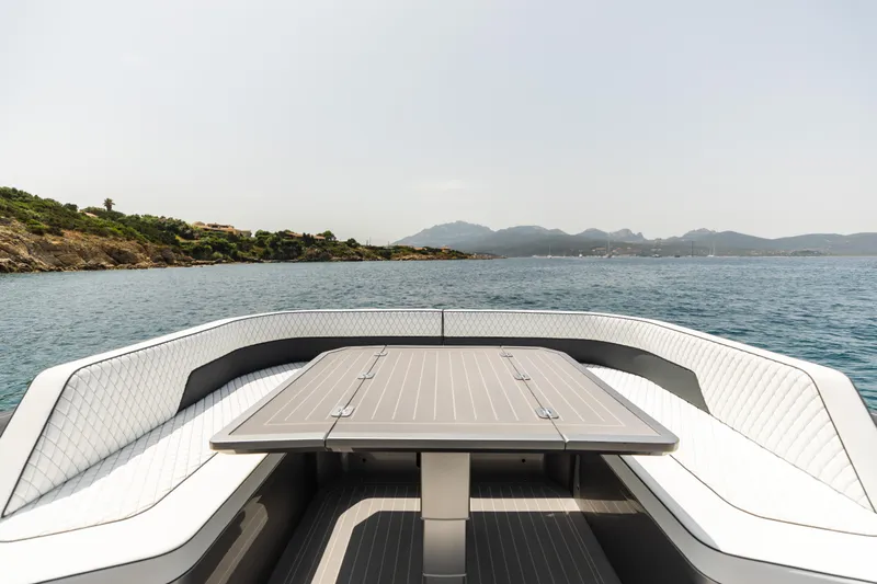  Yacht Photos Pics Maori 46 Outboard 2026, luxury boat on calm waters.