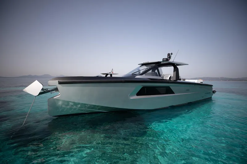  Yacht Photos Pics Maori 46 Outboard 2026 on clear water, modern design.