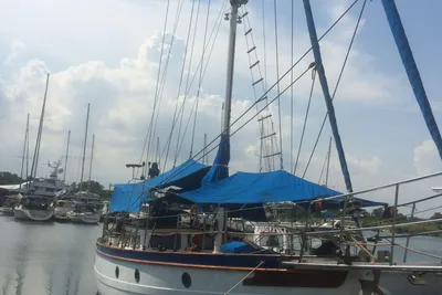 Formosa Spindrift 44