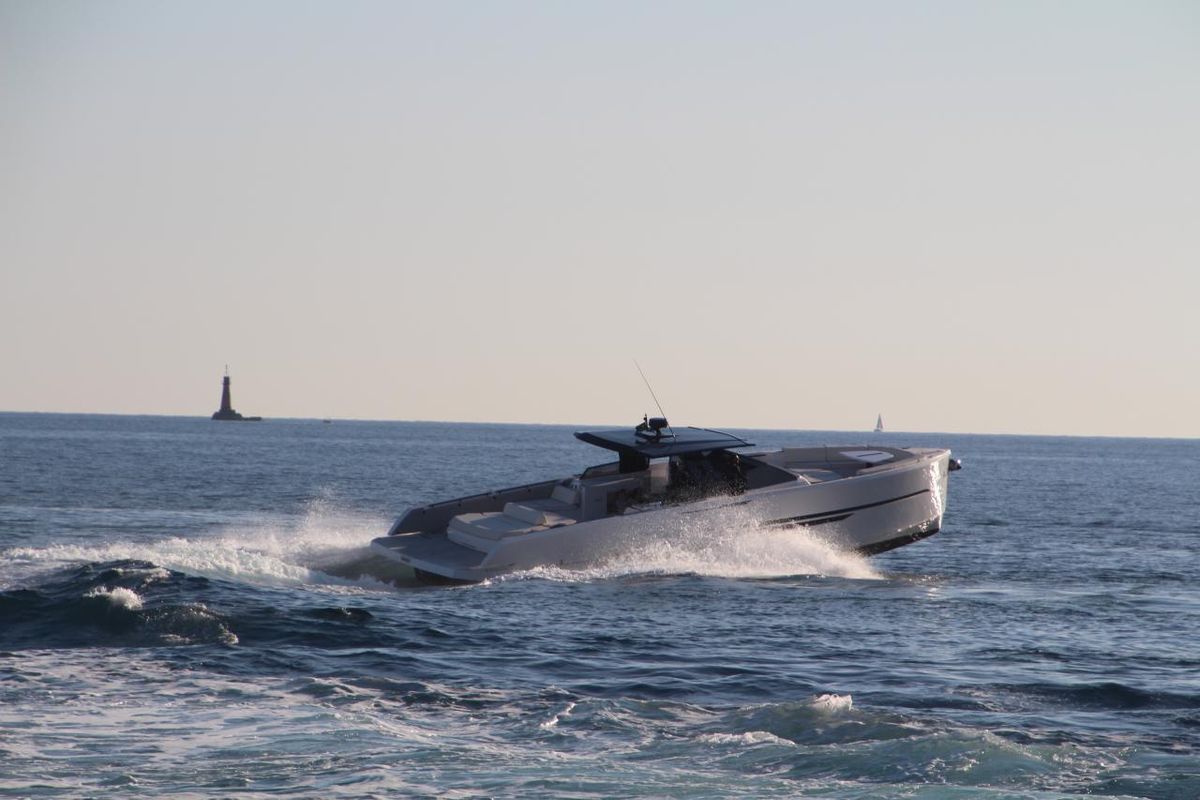 2022 OKEAN 53 