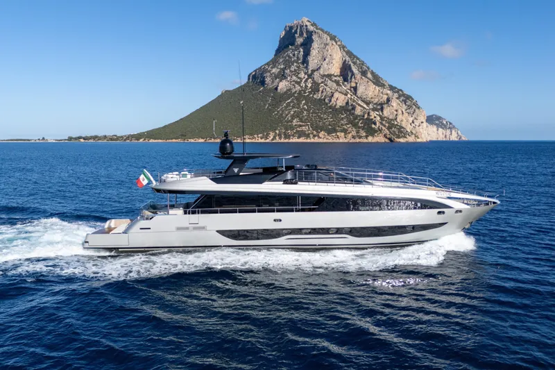 Filippetti F100 Yacht Photos Pics 
