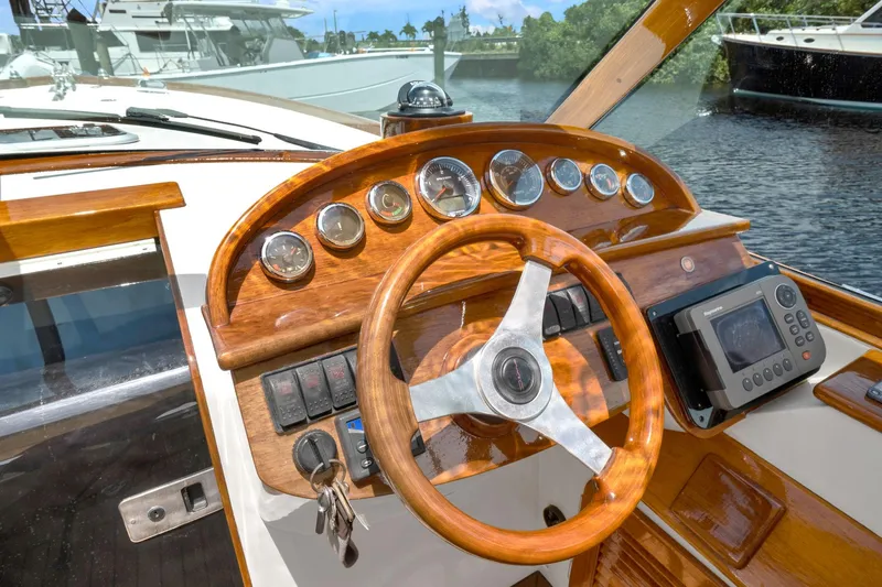 Ms. Sophie Yacht Photos Pics 